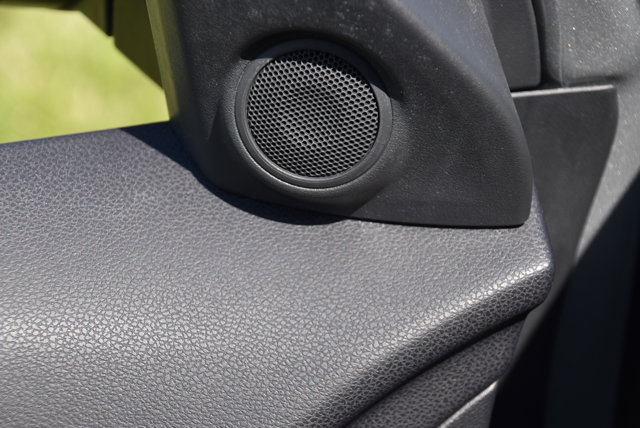 Vehicle image 22 of 35