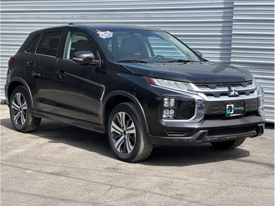Vehicle image 3 of 25