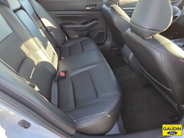 2023 Nissan Altima 2.5 SR Image 11 of 25