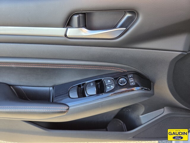 2023 Nissan Altima 2.5 SR Image 22 of 25