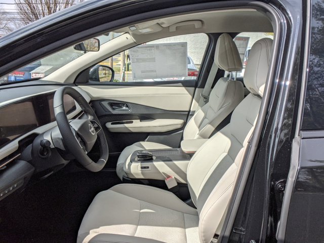 Vehicle image 15 of 31
