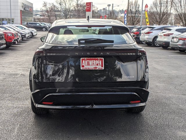Vehicle image 7 of 31