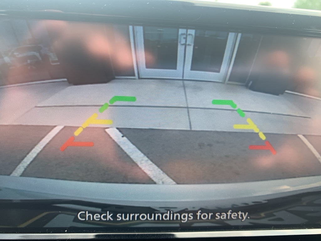 Vehicle image 26 of 37
