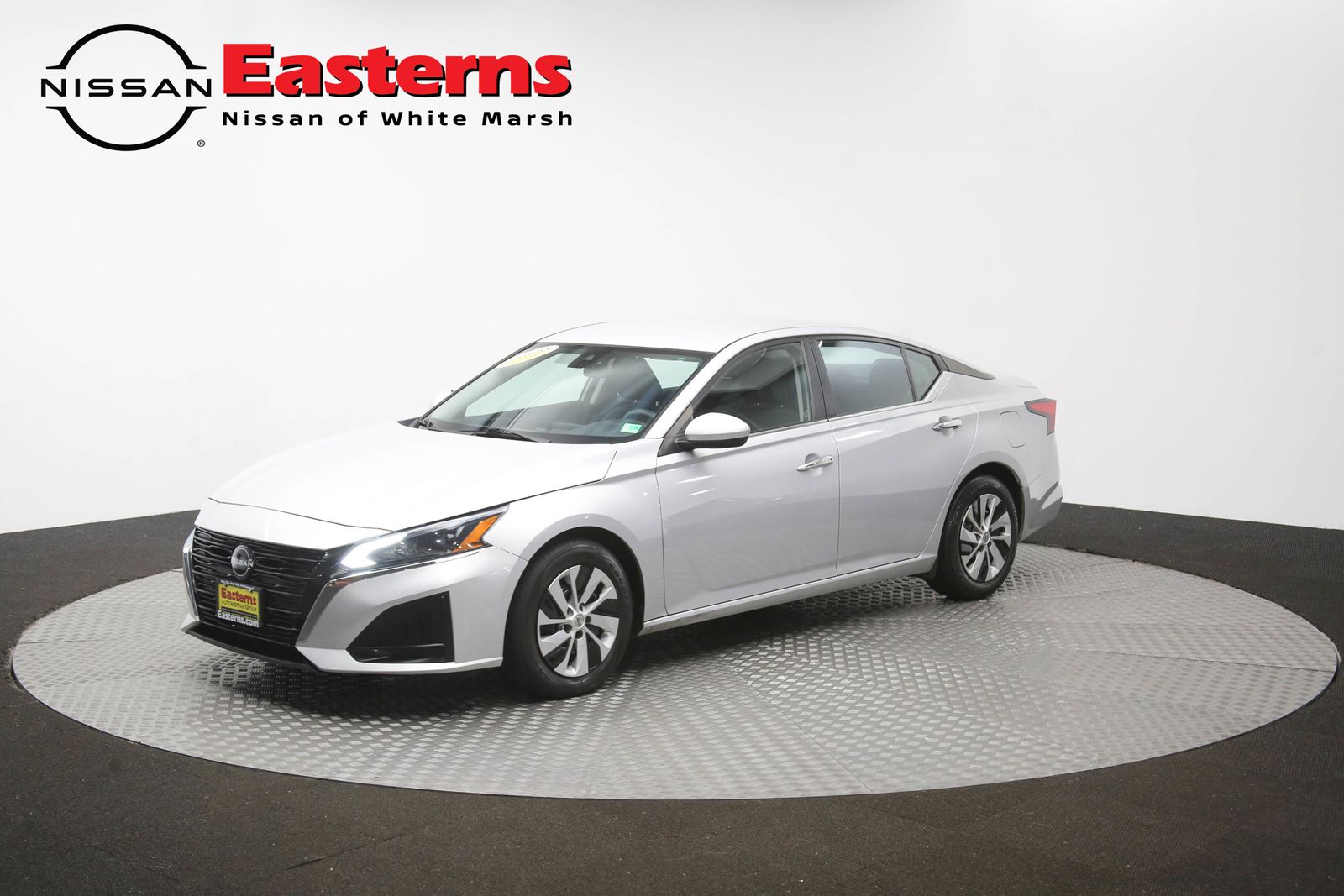 2023 Nissan Altima 2.5 S Image 3 of 63