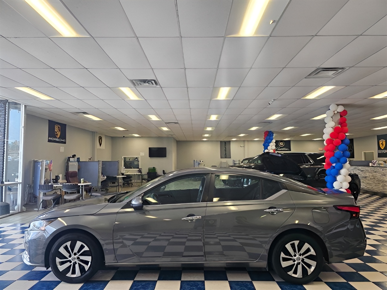 Vehicle image 27 of 27