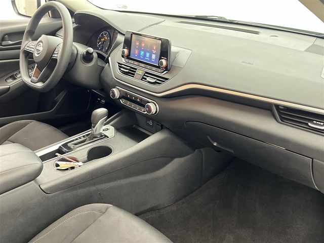 2023 Nissan Altima 2.5 S Image 26 of 40