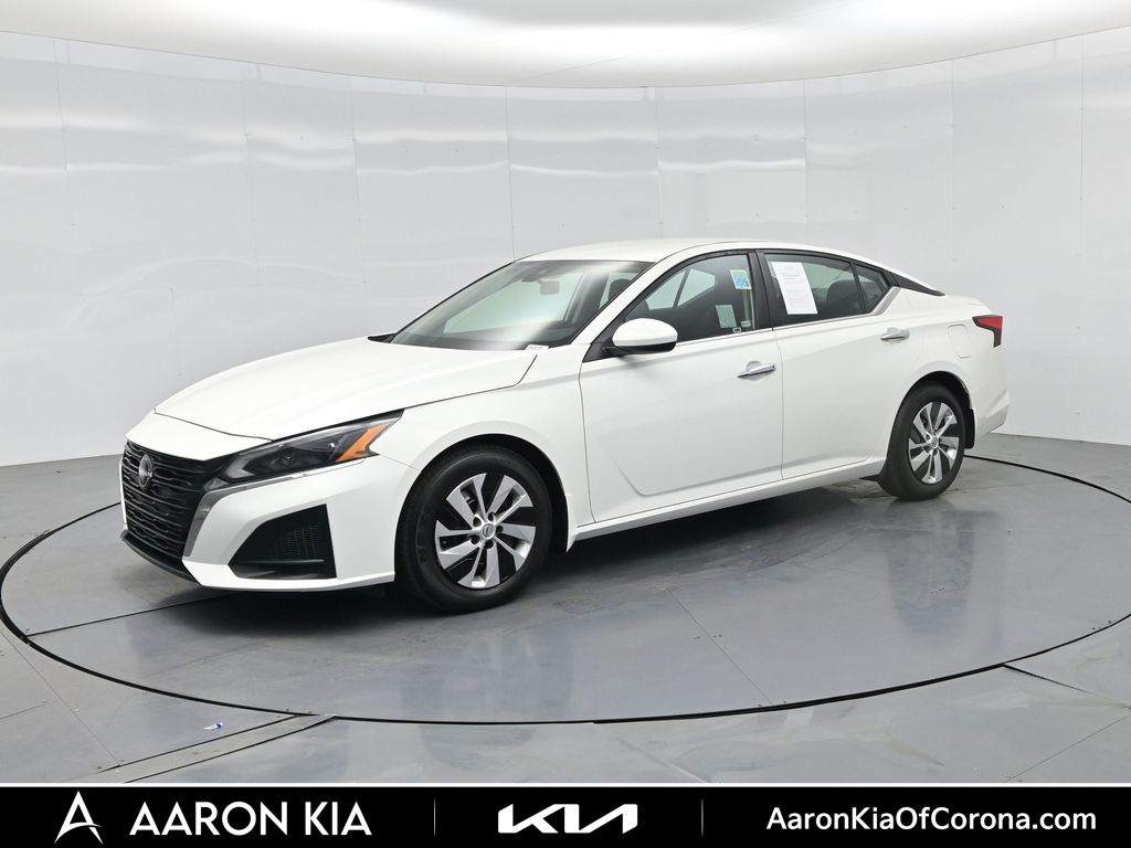 2023 Nissan Altima 2.5 S Image 1 of 58