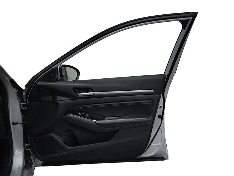 2023 Nissan Altima 2.5 SL Image 20 of 23