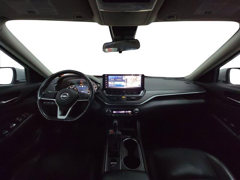 2023 Nissan Altima 2.5 SL Image 13 of 23