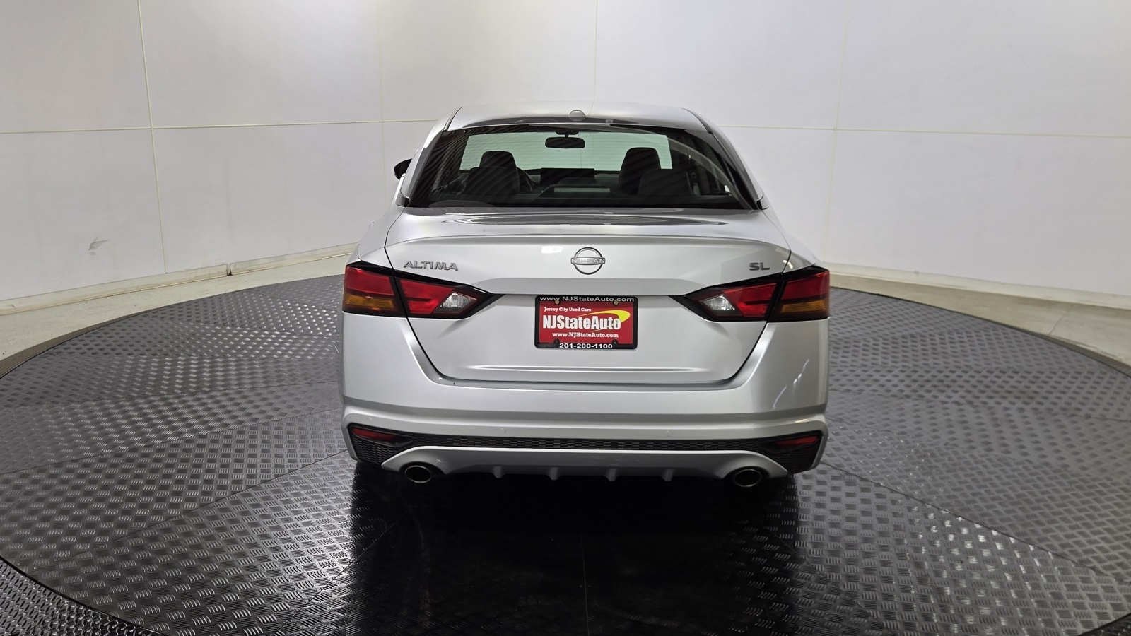 2023 Nissan Altima 2.5 SL Image 6 of 36