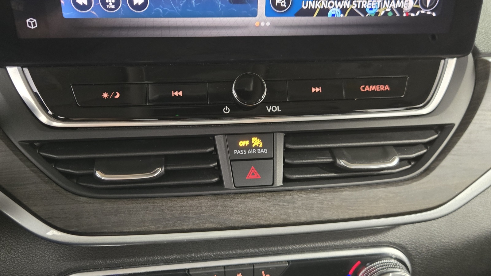 2023 Nissan Altima 2.5 SL Image 22 of 36