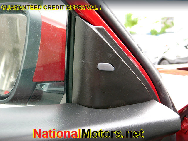 Vehicle image 8 of 16