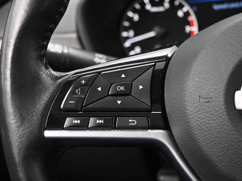 Vehicle image 49 of 53