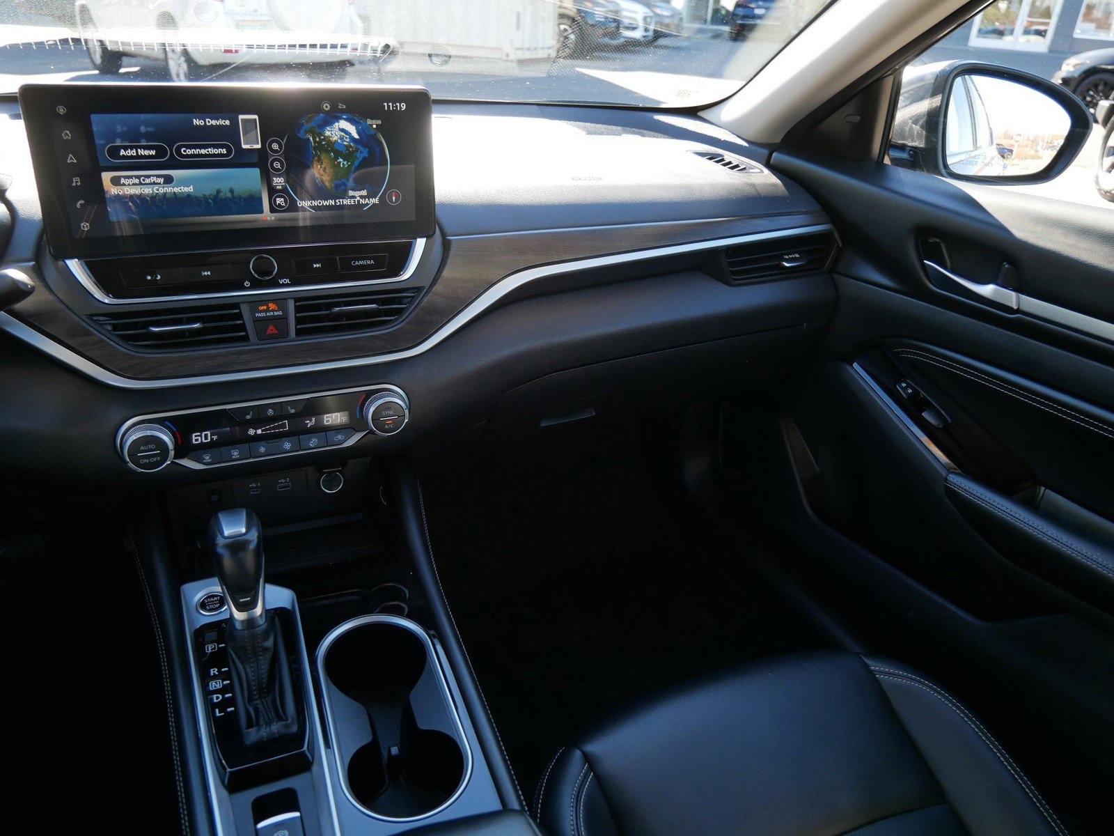 2023 Nissan Altima 2.5 SL Image 14 of 31