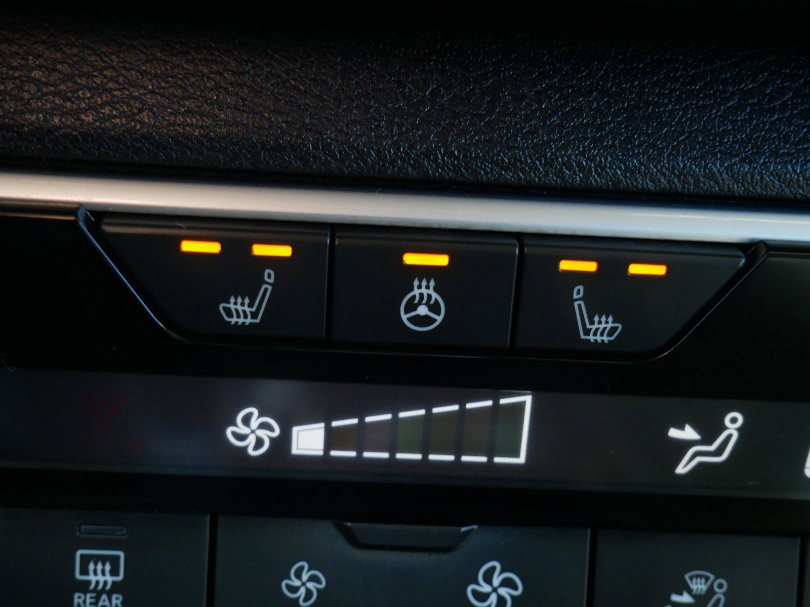 2023 Nissan Altima 2.5 SL Image 22 of 31