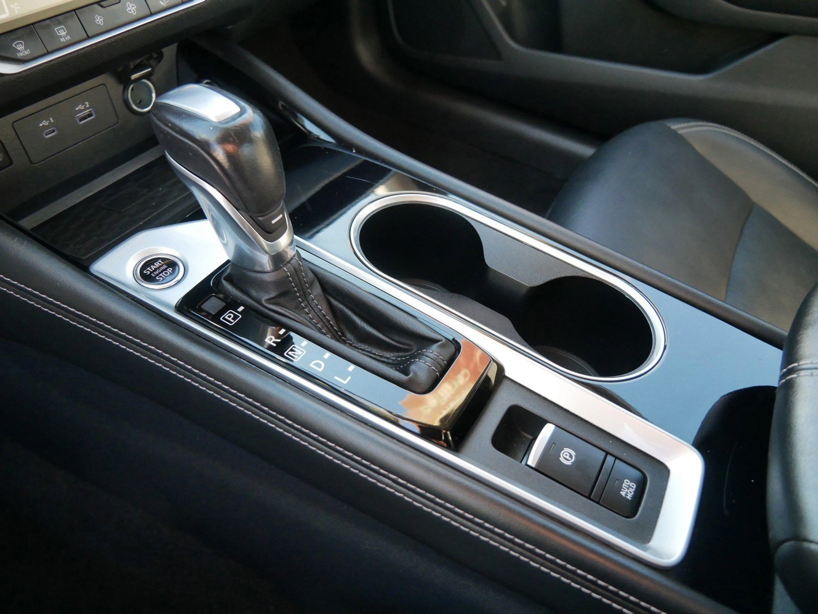 2023 Nissan Altima 2.5 SL Image 19 of 31