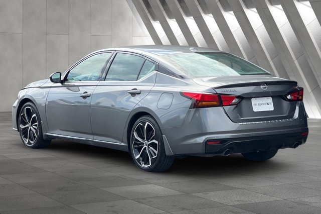 2023 Nissan Altima 2.5 SR Image 8 of 28