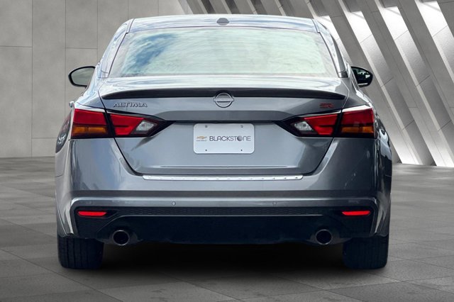 2023 Nissan Altima 2.5 SR Image 7 of 28
