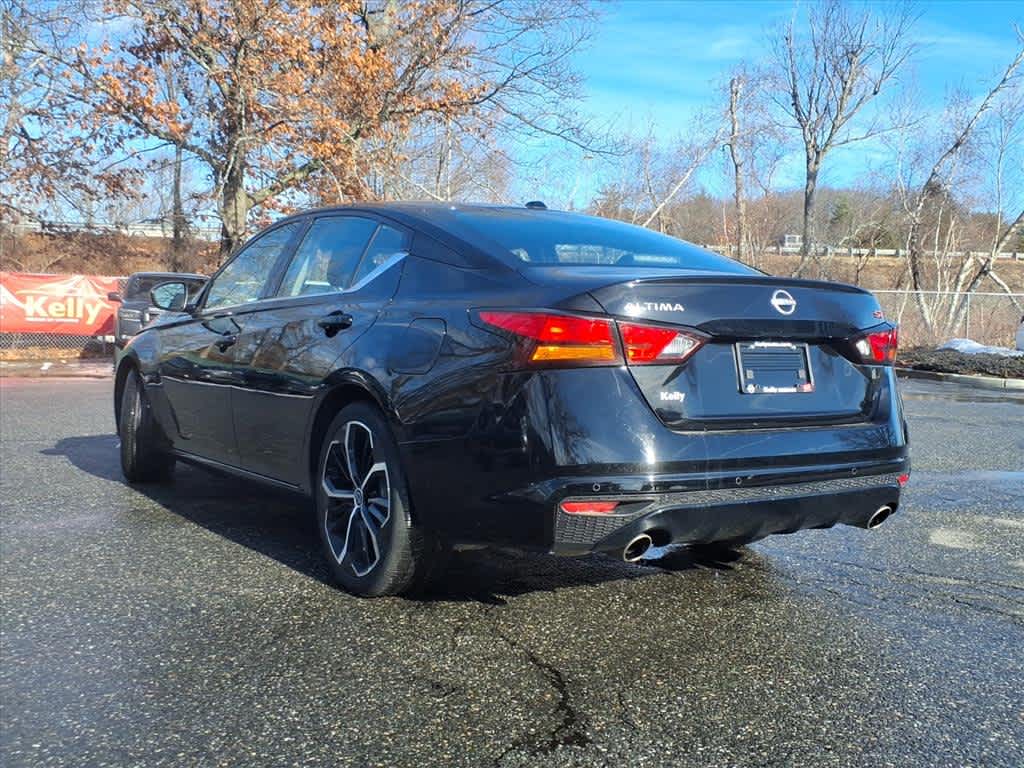 2023 Nissan Altima 2.5 SR Image 7 of 25