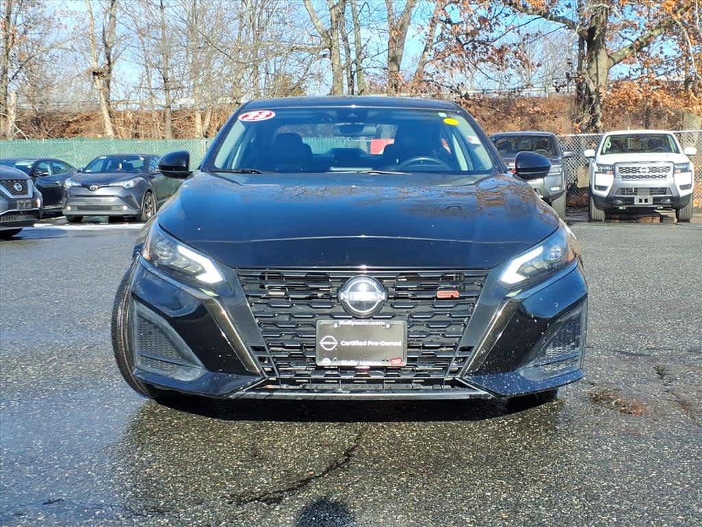 2023 Nissan Altima 2.5 SR Image 3 of 25