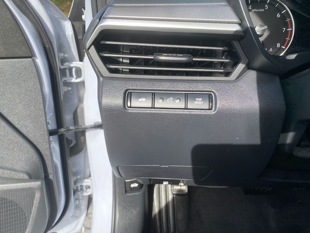 2023 Nissan Altima 2.5 SR Image 30 of 30