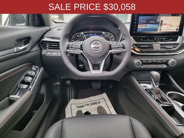 Vehicle image 22 of 23