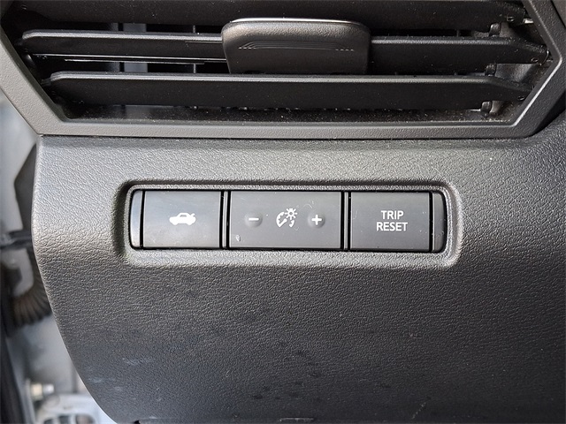 2023 Nissan Altima 2.5 SR Image 25 of 30