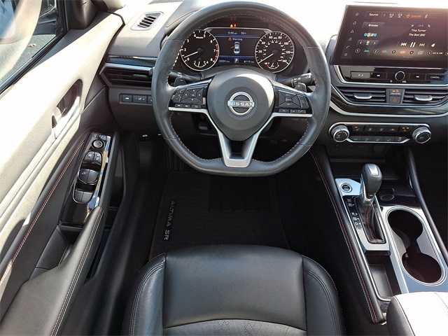 2023 Nissan Altima 2.5 SR Image 12 of 30