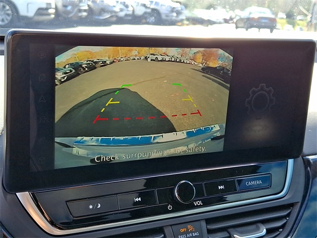 2023 Nissan Altima 2.5 SR Image 15 of 30