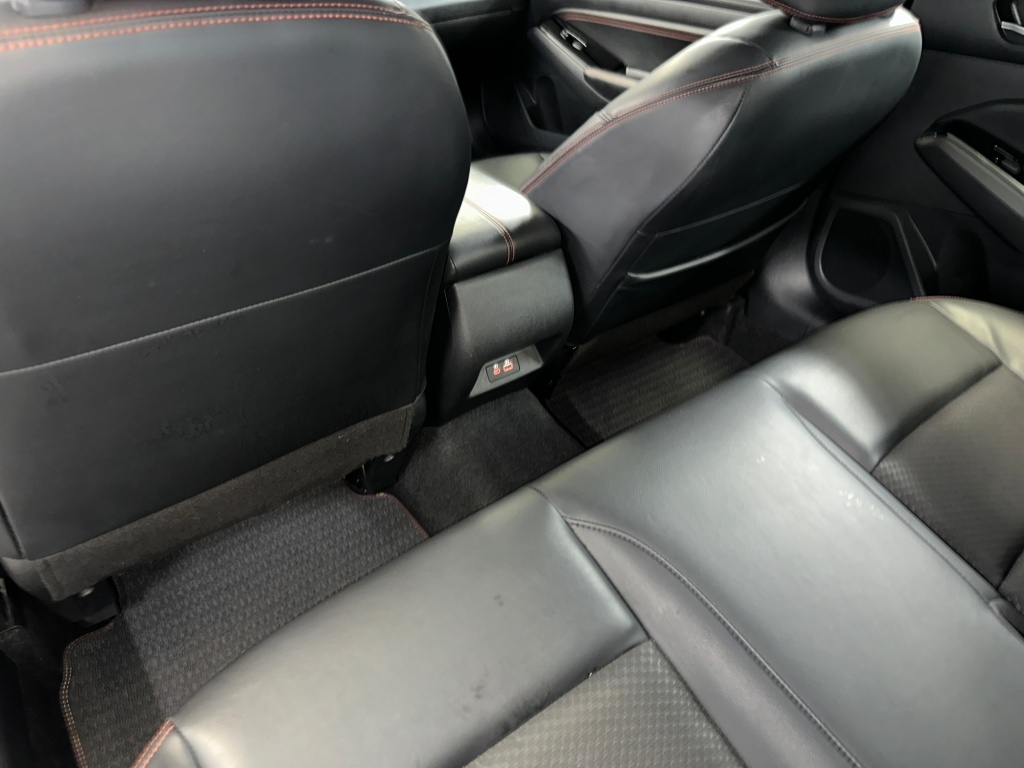 2023 Nissan Altima 2.5 SR Image 16 of 40