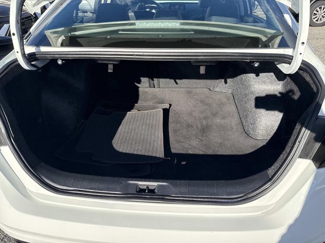 2023 Nissan Altima 2.5 SR Image 10 of 35