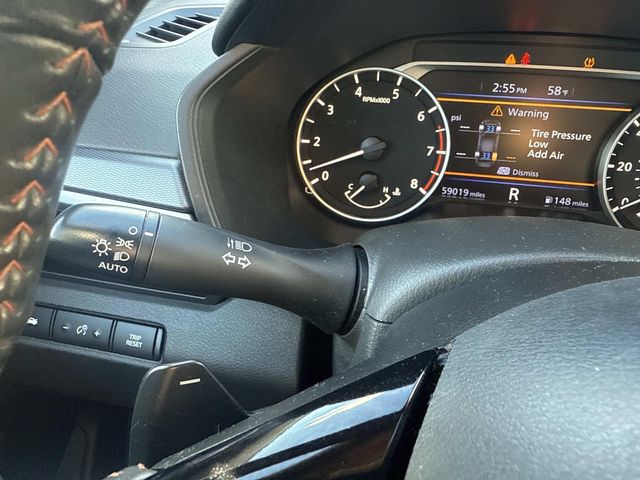 2023 Nissan Altima 2.5 SR Image 16 of 35