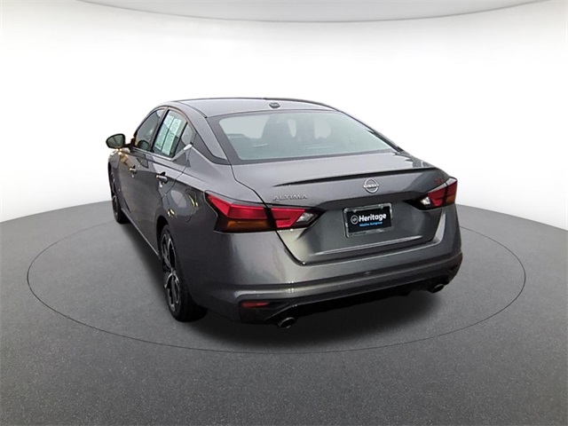 2023 Nissan Altima 2.5 SR Image 7 of 23