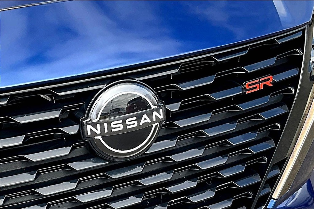 2023 Nissan Altima 2.5 SR Image 32 of 34