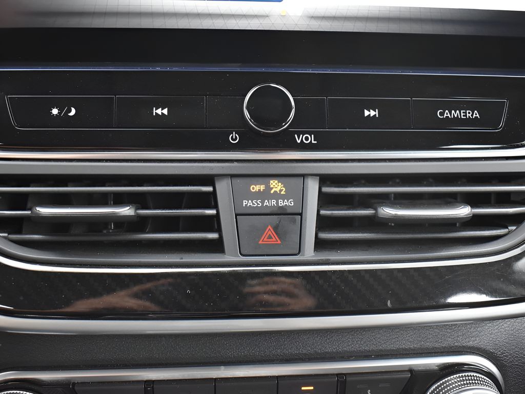 2023 Nissan Altima 2.5 SR Image 37 of 44
