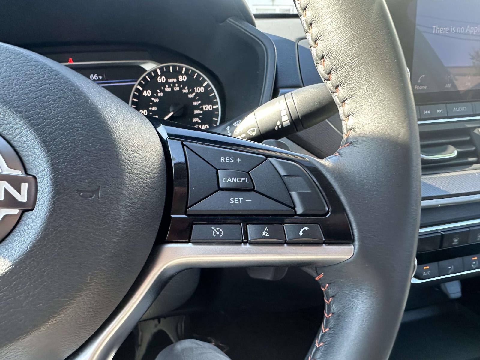 2023 Nissan Altima 2.5 SR Image 25 of 30