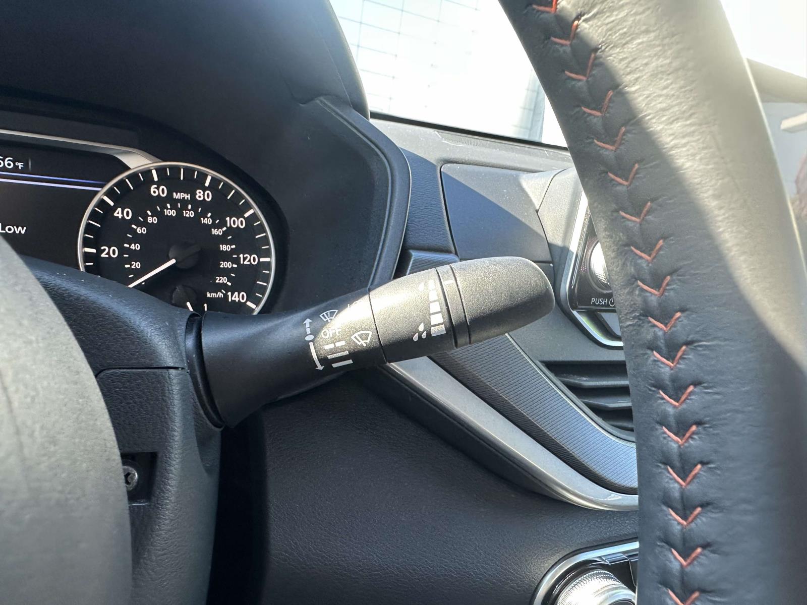 2023 Nissan Altima 2.5 SR Image 28 of 30