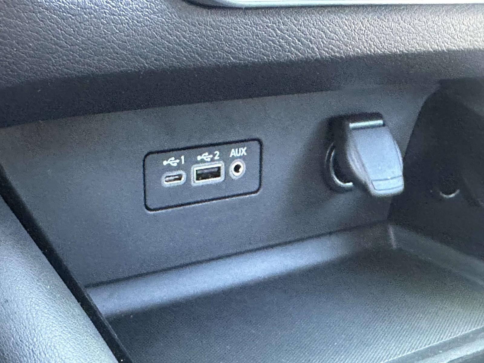 2023 Nissan Altima 2.5 SR Image 19 of 30