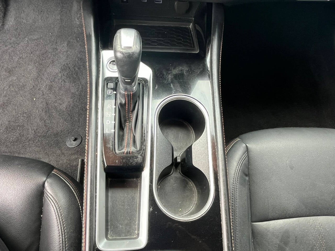 Vehicle image 22 of 38