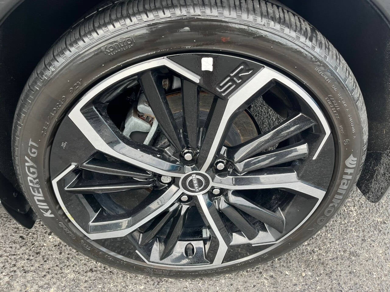 Vehicle image 14 of 38