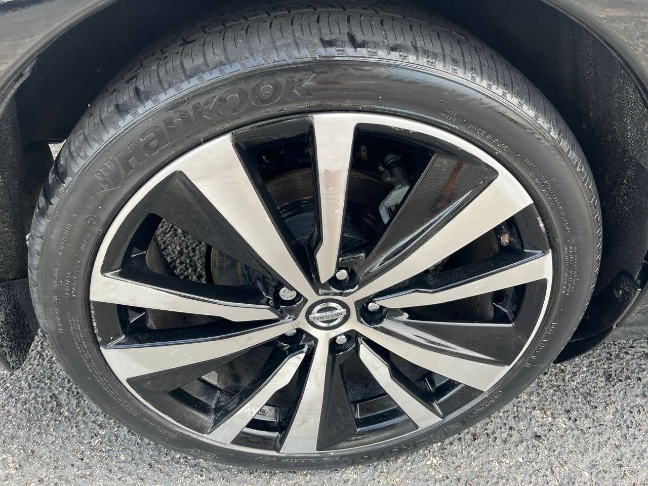 Vehicle image 13 of 38