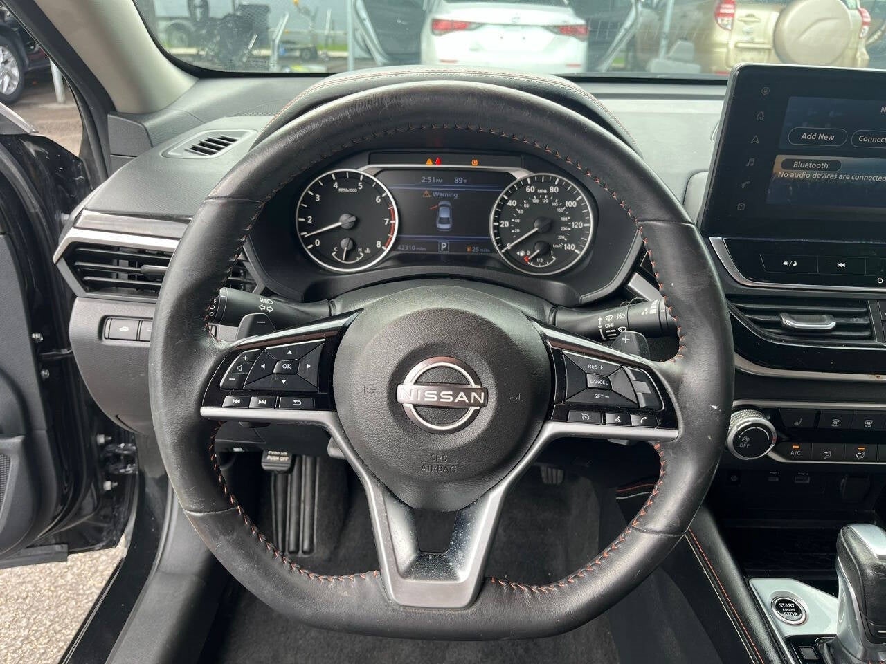 Vehicle image 27 of 38