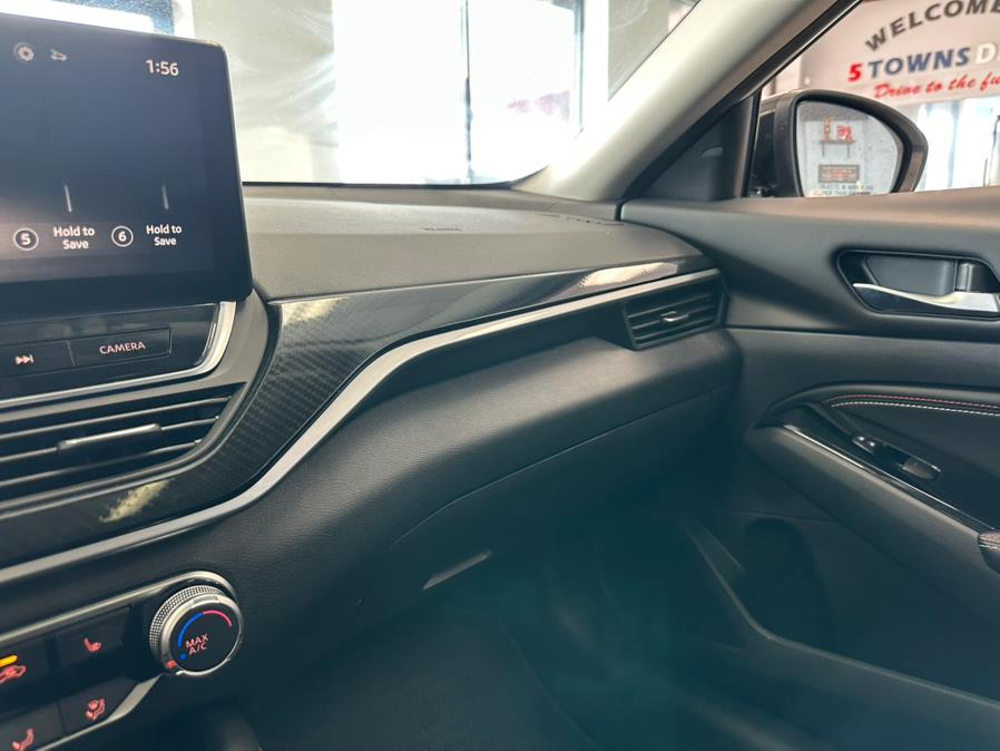 2023 Nissan Altima 2.5 SR Image 36 of 69