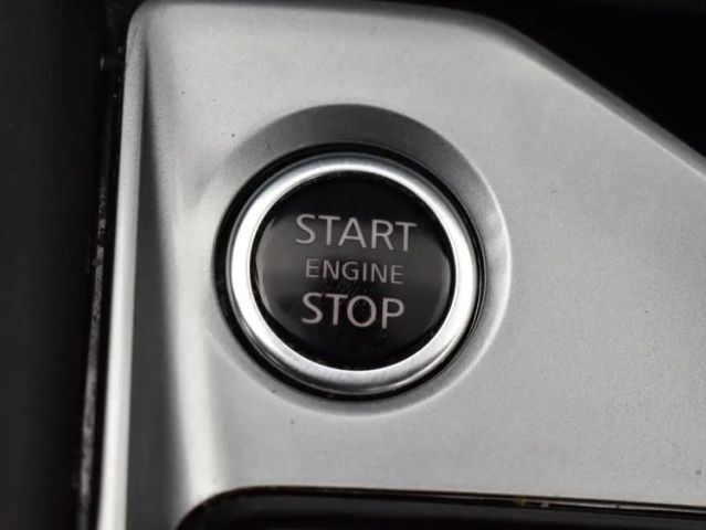 2023 Nissan Altima 2.5 SR Image 24 of 36