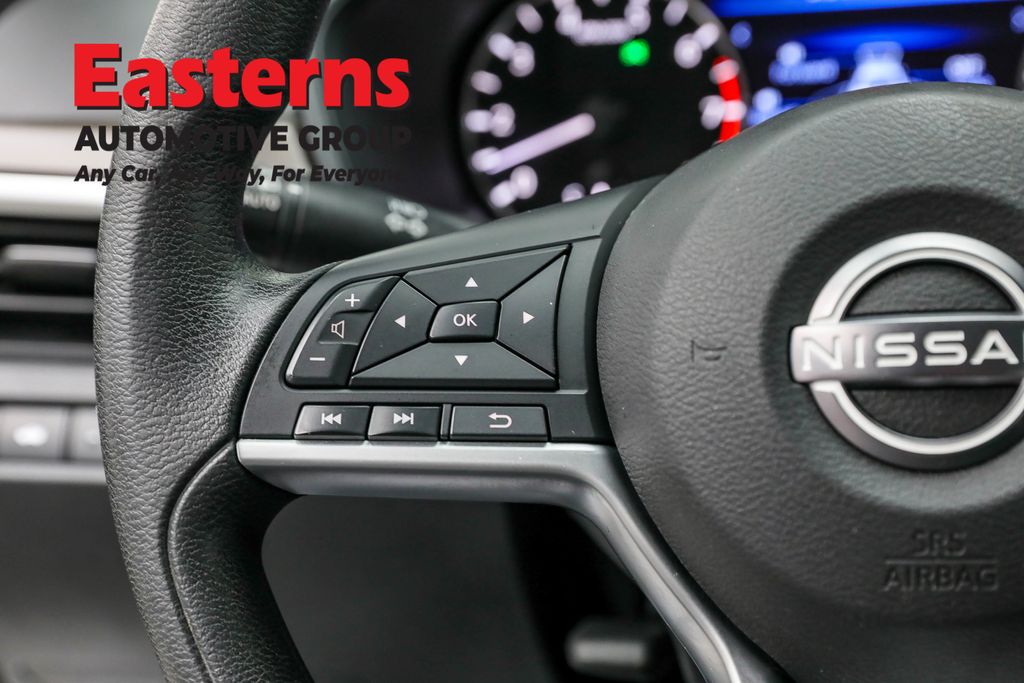 2023 Nissan Altima 2.5 SV Image 48 of 64