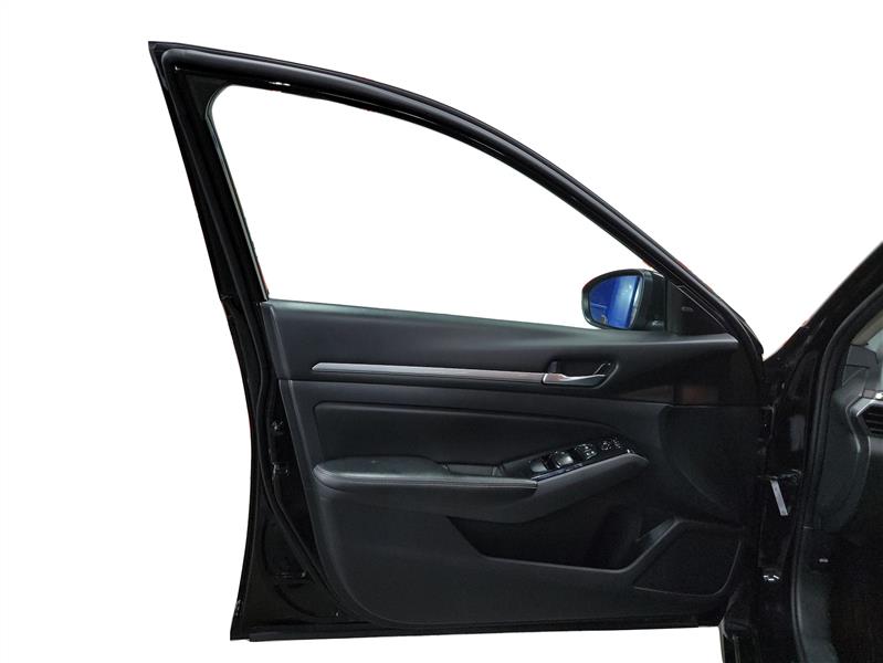 2023 Nissan Altima 2.5 SV Image 22 of 23