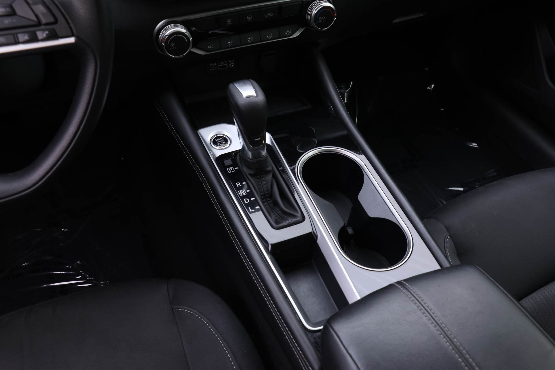 2023 Nissan Altima 2.5 SV Image 13 of 17