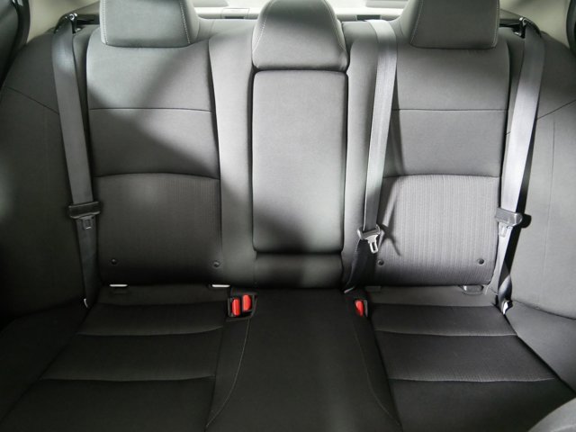 2023 Nissan Altima 2.5 SV Image 12 of 34