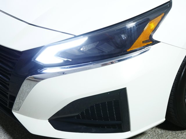 2023 Nissan Altima 2.5 SV Image 30 of 34