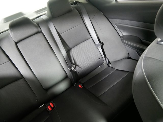 2023 Nissan Altima 2.5 SV Image 13 of 34